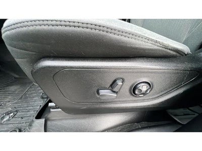 2021 RAM 1500 Big Horn Crew Cab 4x4 5'7" Box