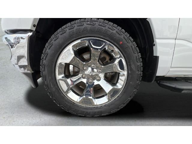 2021 RAM 1500 Big Horn Crew Cab 4x4 5'7" Box