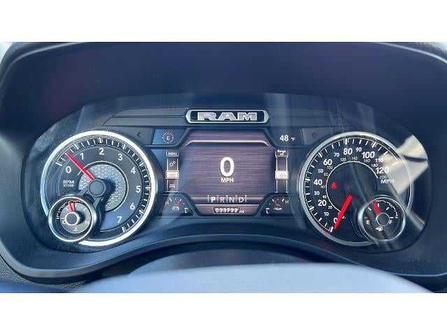 2020 RAM 1500 Laramie Crew Cab 4x4 5'7" Box