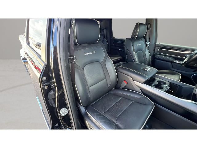 2020 RAM 1500 Laramie Crew Cab 4x4 5'7" Box