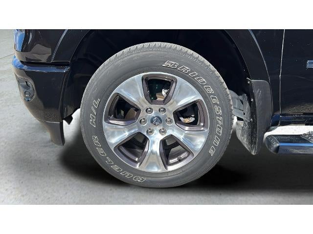 2020 RAM 1500 Laramie Crew Cab 4x4 5'7" Box