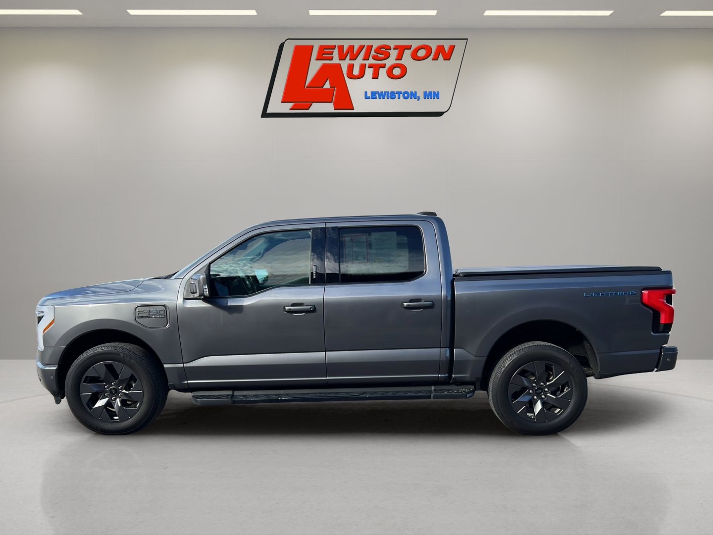 2023 Ford F-150 Lightning Pro
