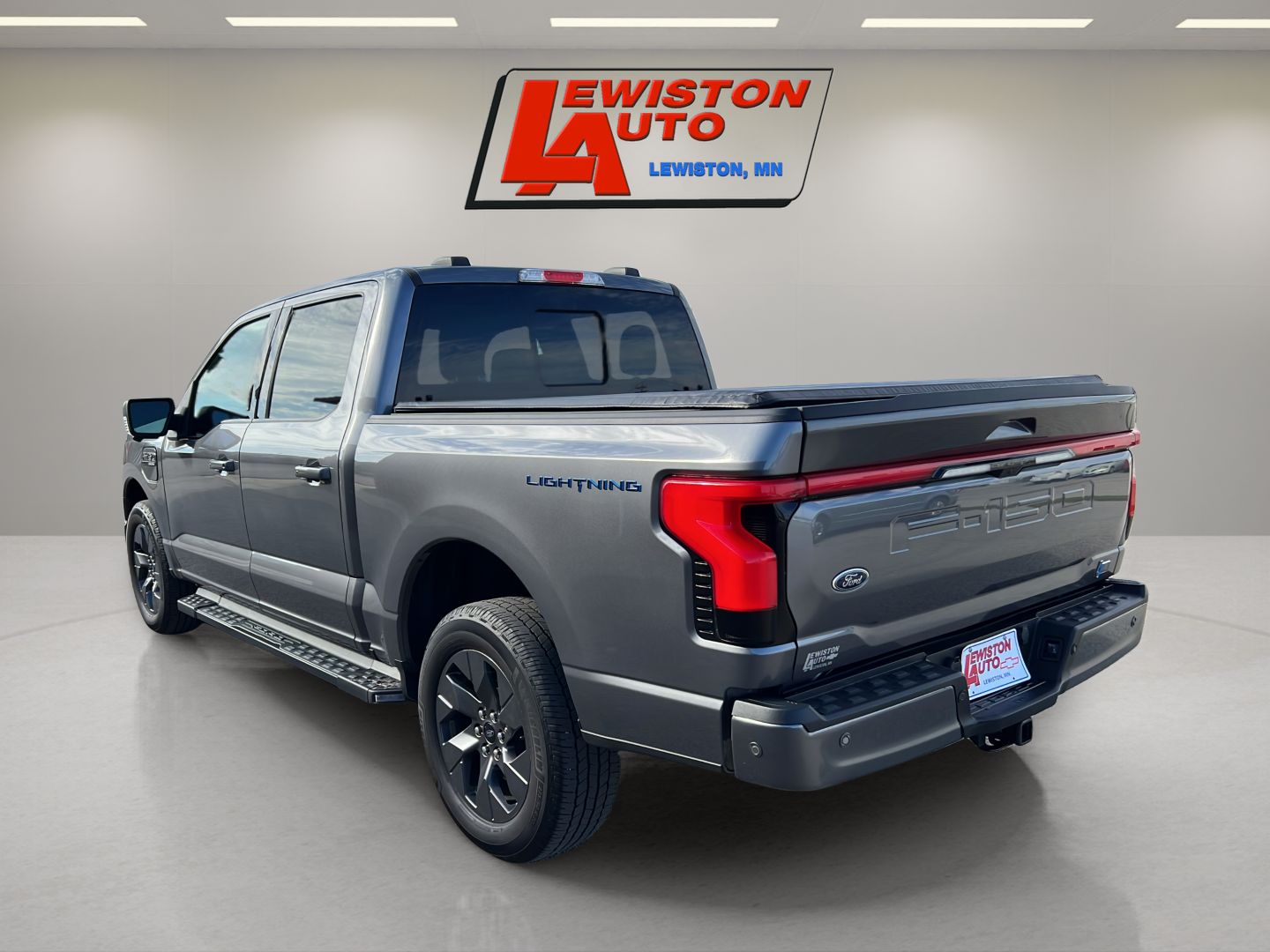 2023 Ford F-150 Lightning Pro