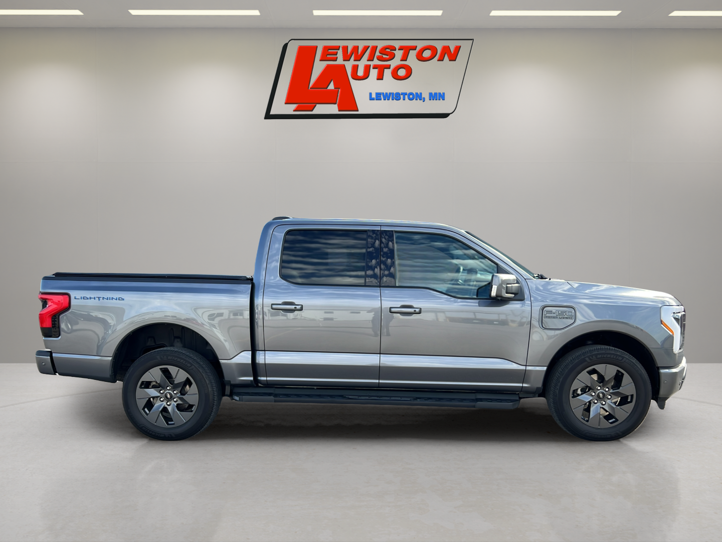 2023 Ford F-150 Lightning Pro