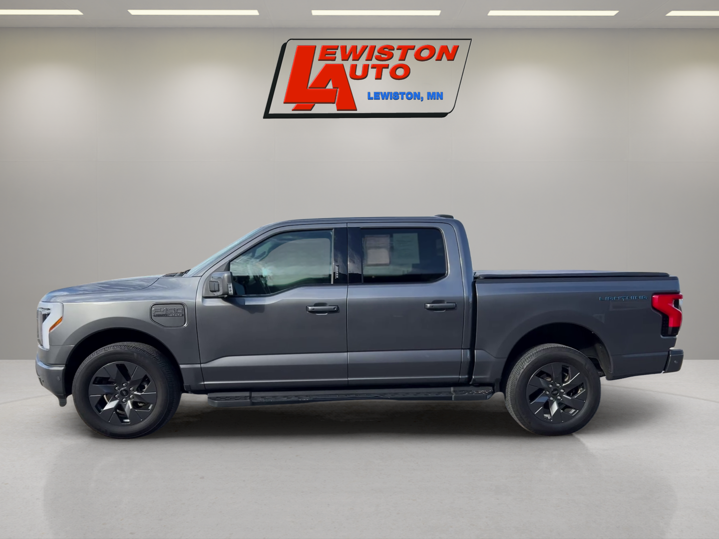 2023 Ford F-150 Lightning Pro