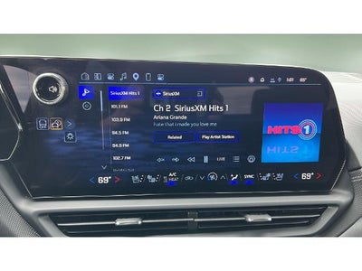 2025 Chevrolet Silverado EV LT - Extended Range