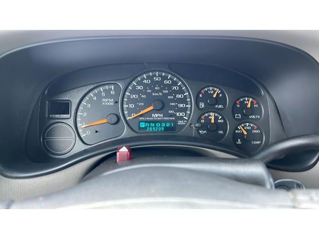 2002 Chevrolet Tahoe LS