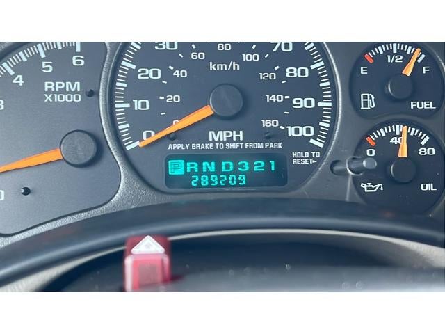 2002 Chevrolet Tahoe LS