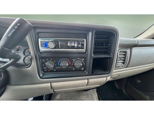 2002 Chevrolet Tahoe LS