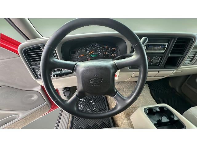 2002 Chevrolet Tahoe LS