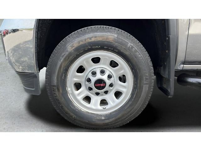 2017 GMC Sierra 3500 HD 4WD Reg Cab 133.6"
