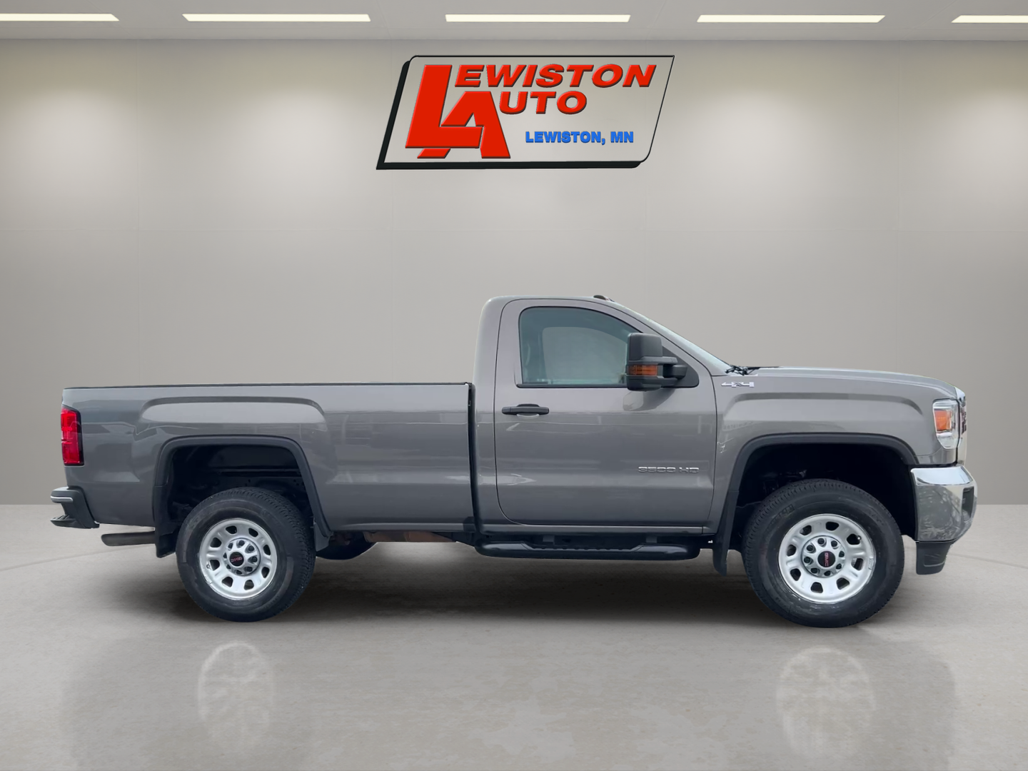 2017 GMC Sierra 3500 HD 4WD Reg Cab 133.6"