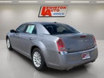 2014 Chrysler 300 4dr Sdn RWD