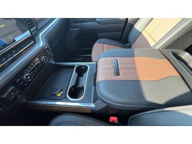2024 Chevrolet Silverado 3500 HD High Country