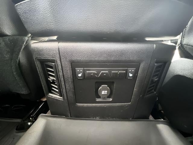 2016 RAM 3500 Laramie