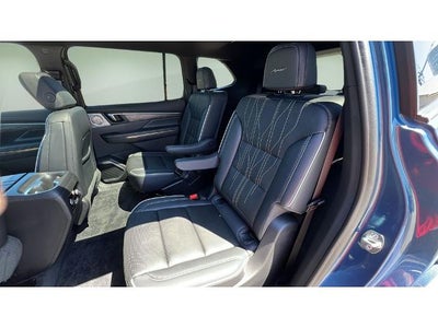 2025 Buick Enclave Avenir