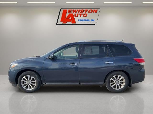 Used 2015 Nissan Pathfinder SV with VIN 5N1AR2MM9FC648958 for sale in Lewiston, Minnesota