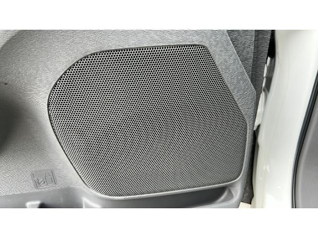 2017 Toyota Sienna XLE Auto Access Seat