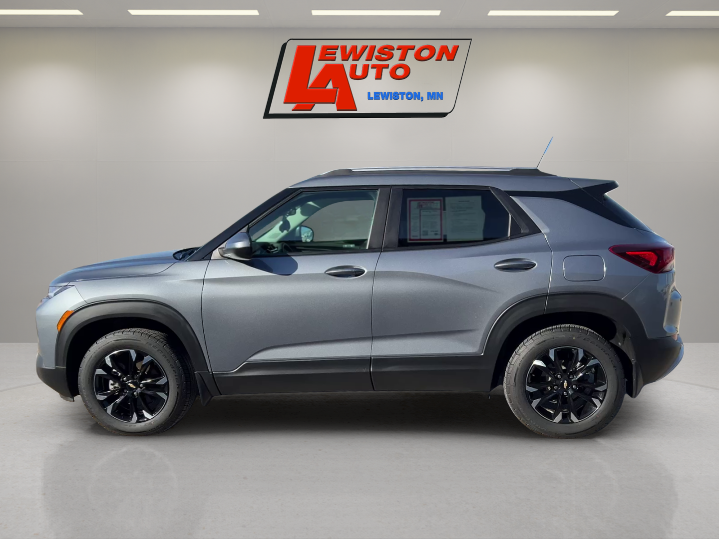 Used 2022 Chevrolet Trailblazer LT with VIN KL79MRSL2NB030312 for sale in Lewiston, Minnesota