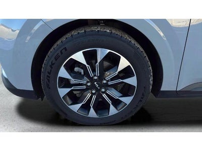 2024 Kia Carnival MPV EX